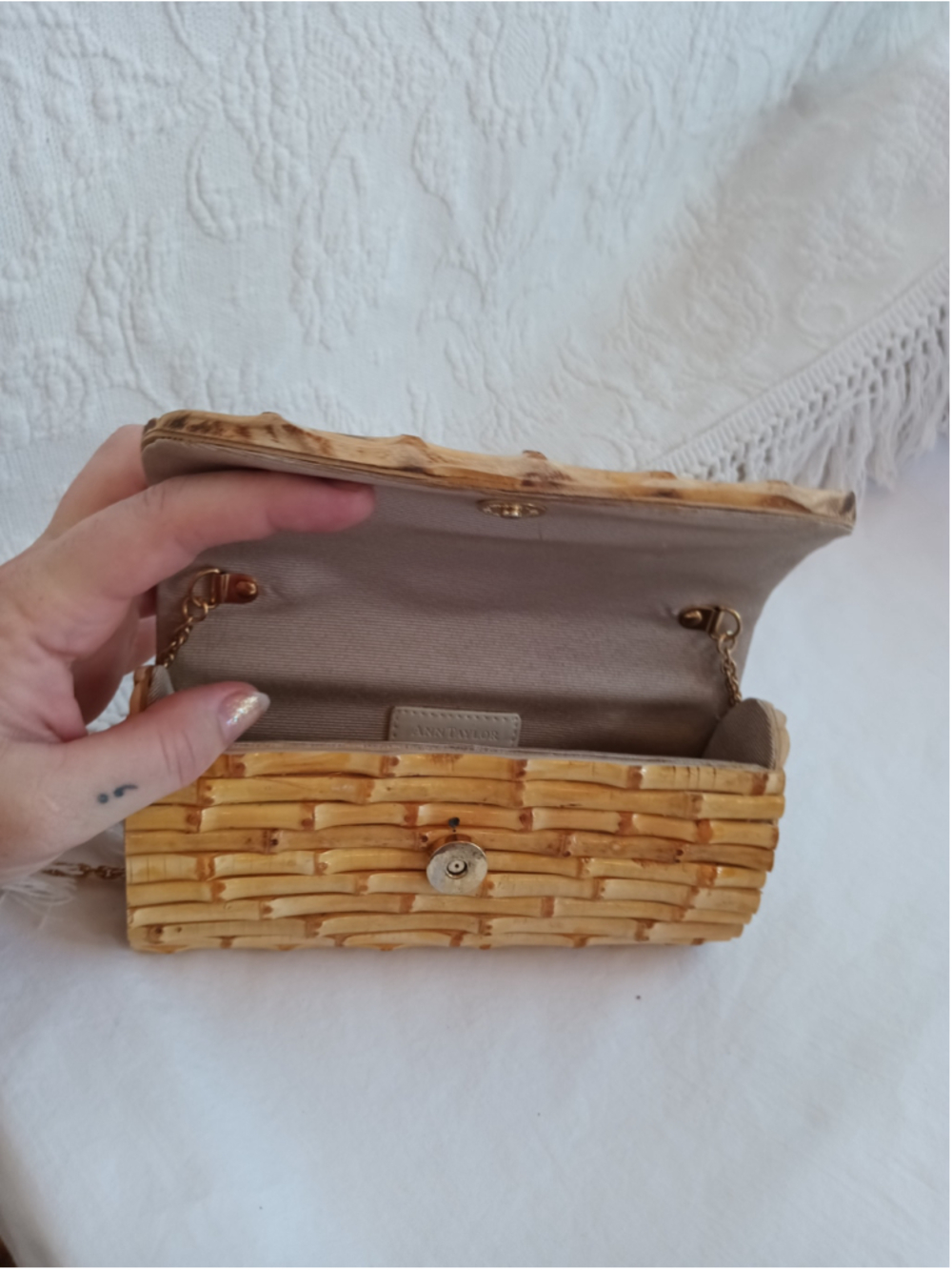 Ann Taylor Classic Bamboo Minaudière Clutch vintage 90s fun kitsch natural wood - Picture 4 of 11